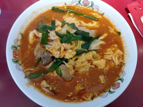 「豚辛ラーメン638円」@餃子の王将 三郷西インター店の写真