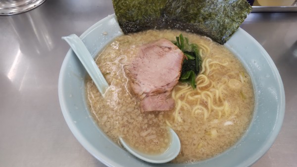 「モーニングラーメン油多め450円（平日、月～木」@ラーメンショップ 野田店の写真