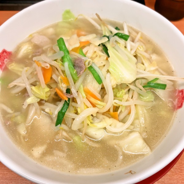「野菜たっぷりタンメン＆秘伝の辛みそ」@日高屋 上野店の写真