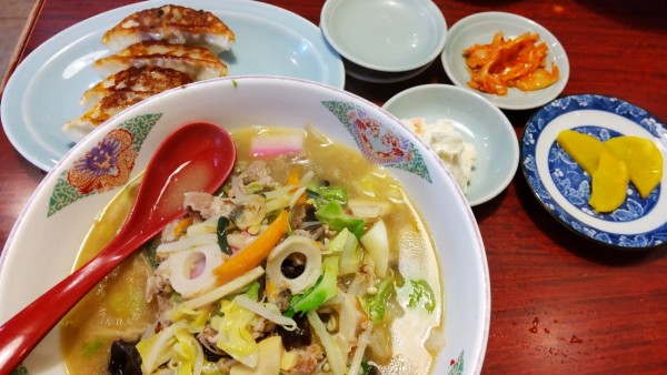 「ちゃんぽん、餃子セット」@長崎ちゃんぽん グラバー亭の写真