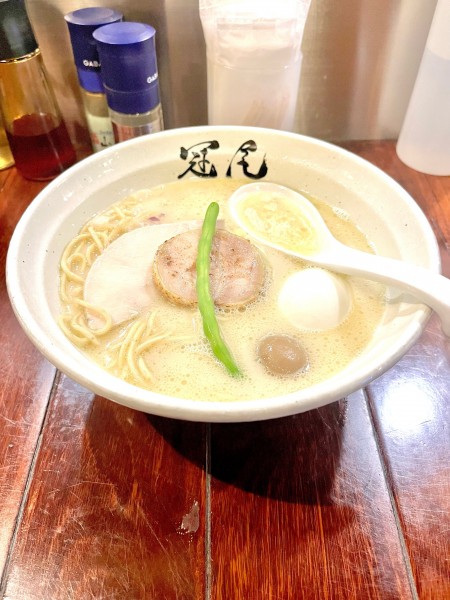 「味玉鶏白湯らぁめん」@らぁめん冠尾 恵比寿西店の写真