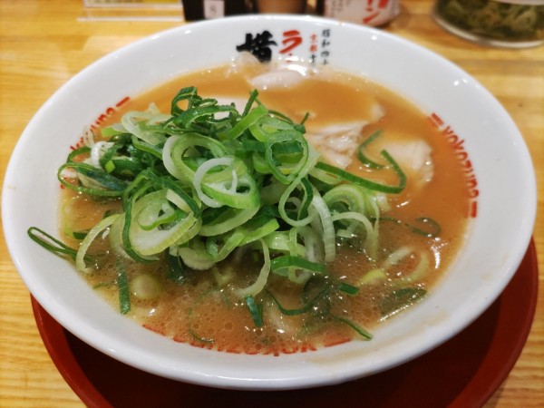「ラーメン（並）」@ラーメン横綱 千葉ニュータウン店の写真