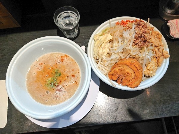 「麻婆豆腐二郎系つけ麺(野菜増し)」@らーめん 三極志の写真