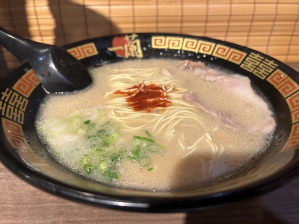 「ラーメン＋替え玉＋替え玉」@一蘭 越谷イオンレイクタウン店の写真