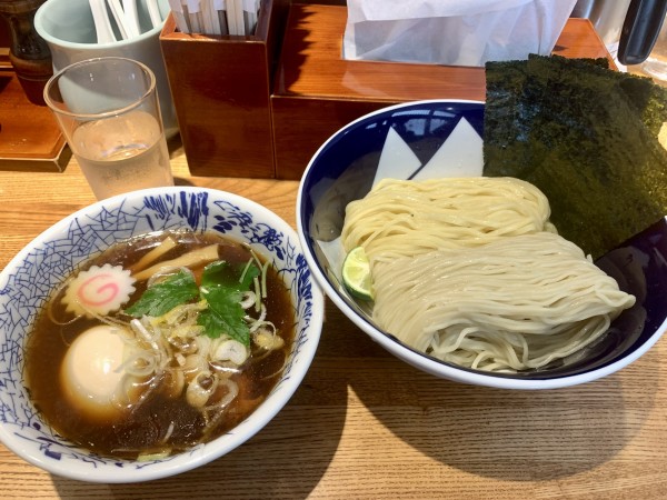 「特製清湯つけそば1300円」@つけそば 神田勝本の写真