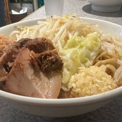 ラーメン並(250g) ヤサイニンニク