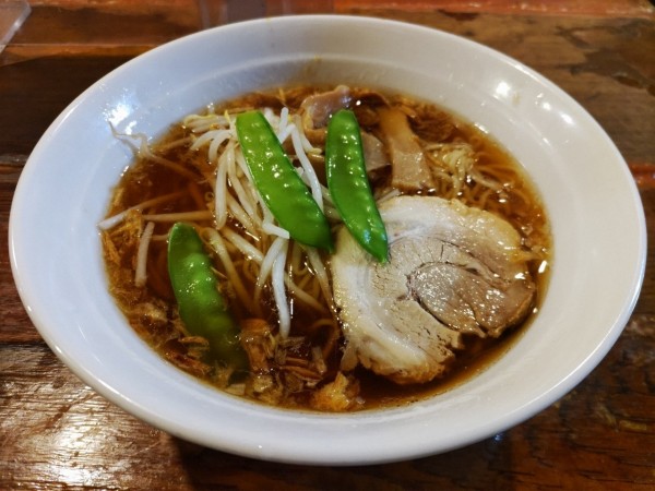 「ラーメン」@かおたんラーメンえんとつ屋 南青山店の写真