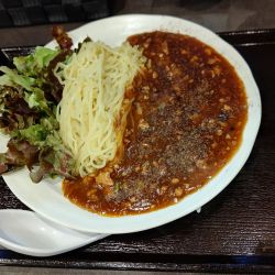 冷しジャージャー麺(並盛・160g)950円→500円