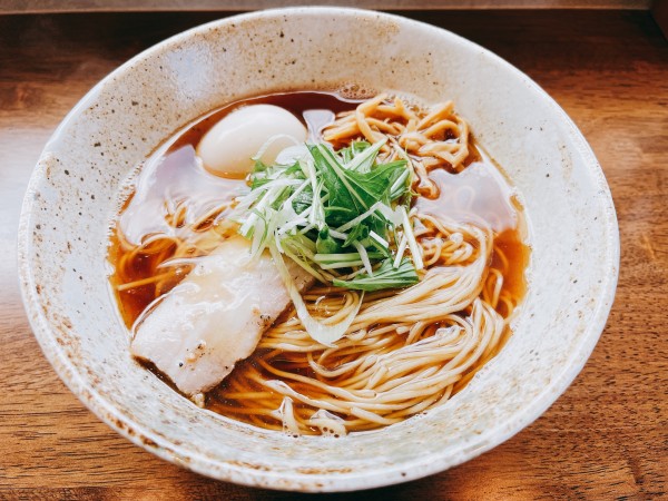 「煮干し醤油そば ストレート細麺」@中華そば 安至の写真