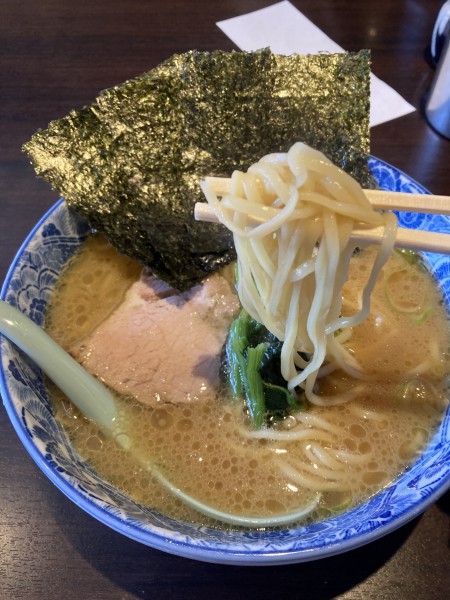 「ラーメン」@とんぱた亭 新子安店の写真
