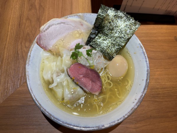 「特上塩らぁめん1500円」@Japanese Ramen 五感の写真