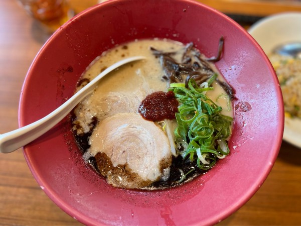 「赤丸新味+cセット」@一風堂 名古屋平針店の写真