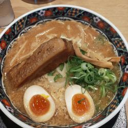 旨とろ角煮味噌らーめん