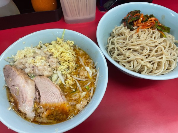「つけ麺、ピリ辛ニラダレ」@ラーメン二郎 中山駅前店の写真