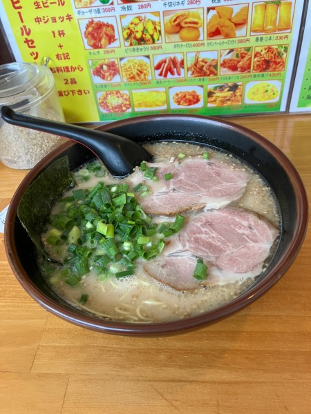 「博多ラーメン　チャーハンセット　替え玉」@博多ラーメン 長浜や 平和島店の写真