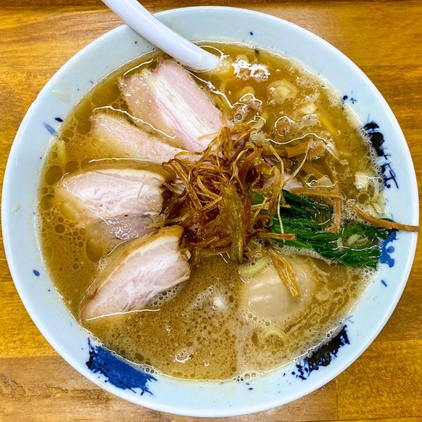 「らーめん鰹 肉増し ¥1,050 味玉 ¥100」@Made in Tokyo らーめん松の写真