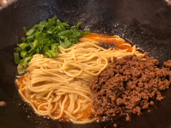 「汁なし担々麺３辛」@階杉 ゆめタウン大竹店の写真