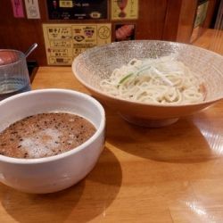ハーフ　つけ麺　塩