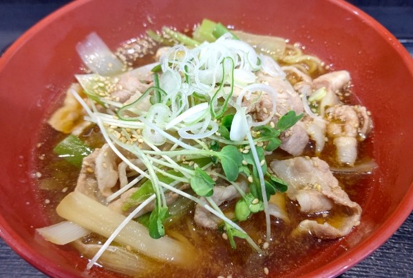 「豚バラ葱中華そば」@ゆで太郎 池袋2丁目店の写真