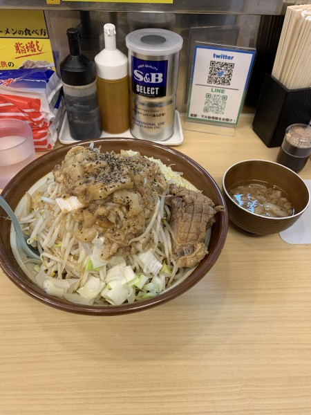 「汁なし」@麺屋 顎で喰らえの写真