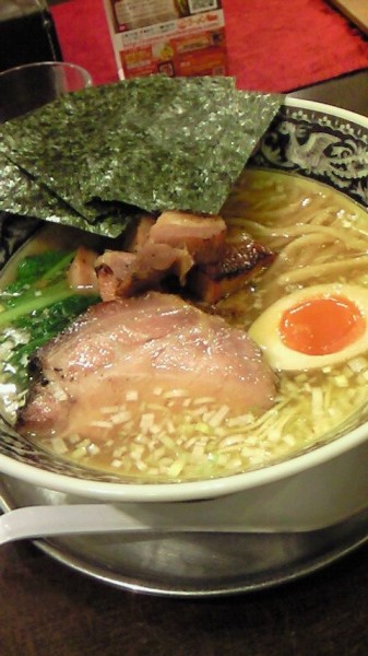 「特中村屋らーめん塩」@中村屋の写真