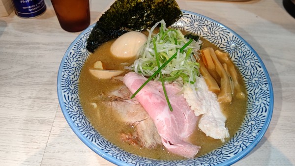 「特製ラーメン」@麺屋 青山 酒々井店の写真