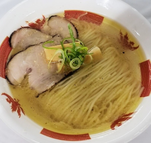 「寿製麺よしかわ（埼玉県）／名古屋コーチンの極上炙り肉中華そば」@ラーメン万博2023 in TSUCHIURAの写真