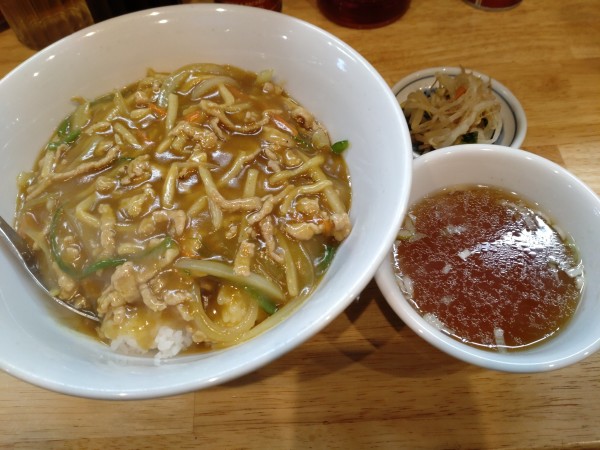 「カレー丼（中華風）　８３０円」@昇龍の写真