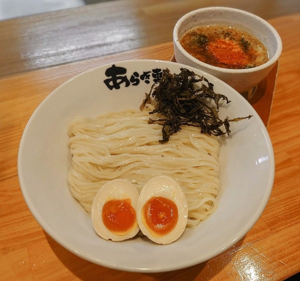 「味噌チャチャ!!とろろつけ麺【期間·数量限定】」@ニボチャチャ！！ラーメン あらき軒の写真