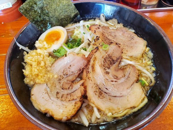 「醤油とんこつラーメン」@らーめん碧の写真