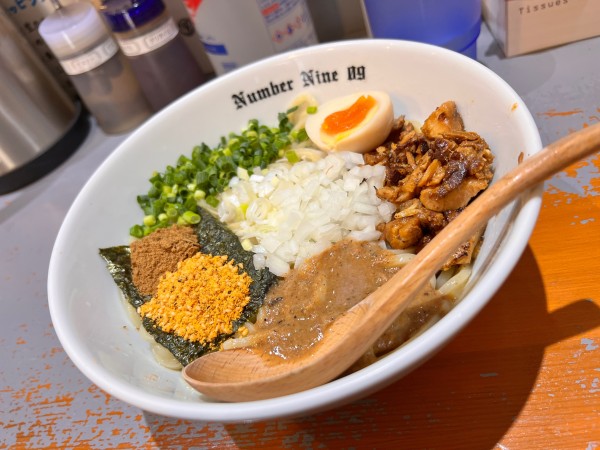 「まぜそば」@麺Dining Number Nine 09の写真