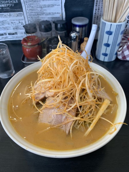 「ネギ味噌チャーシュー大盛」@萬馬軒 諏訪店の写真