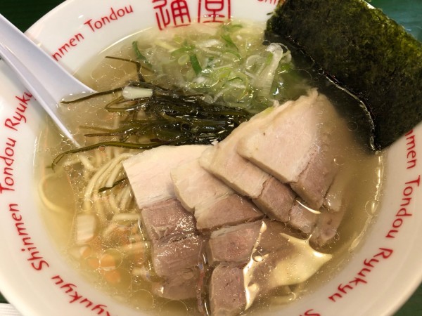 「ミニ塩680スーチカー330」@琉球新麺 通堂 横浜ラーメン博物館店の写真