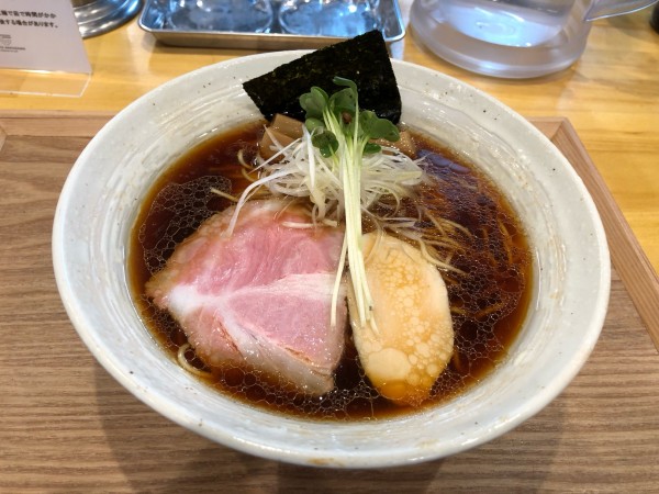 「鶏醤油らぁ麺」@MENYA NAKAGAWAの写真