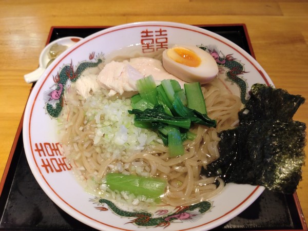 「塩ラーメン 750円」@大衆食堂るんごホールの写真