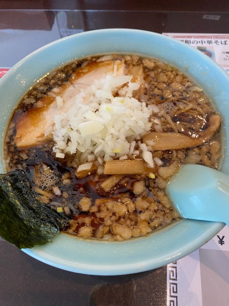 「背脂入り竹岡式らーめん➕麺固め」@みうらや誠麺の写真