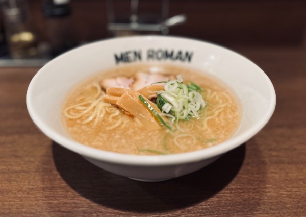 「らーめん（￥880）」@麺浪漫の写真