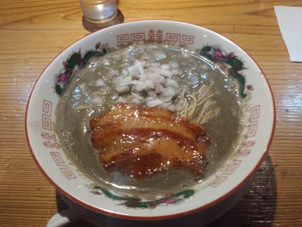 「生コンクリートそば　1000円　火金日」@自家製麺 うろたの写真