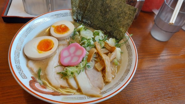 「特製中華蕎麦」@はたお商店 高崎店の写真