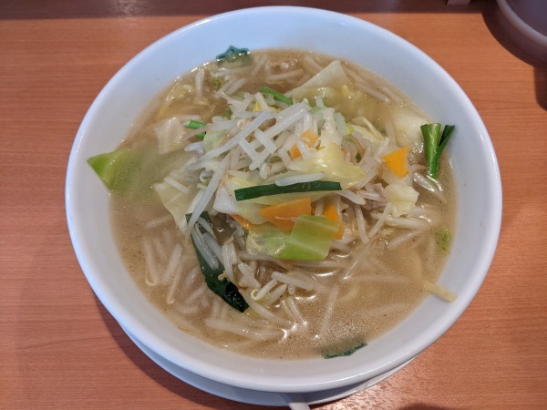 「野菜たっぷりタンメン：570円」@日高屋 飛田給北口店の写真