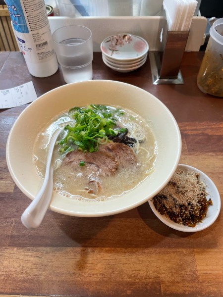 「博多豚骨ラーメン」@幸心堂の写真