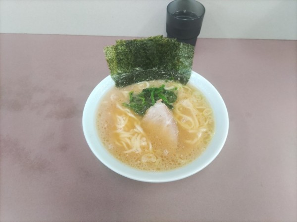 「ラーメン」@本牧家 本店の写真