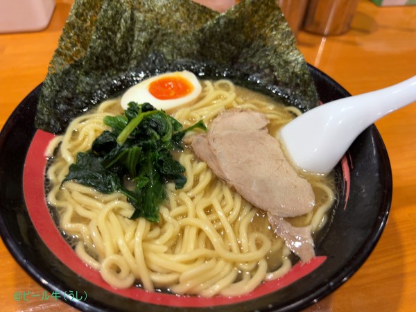 「らぁめん(830円)麺硬め、普通普通」@上尾らぁめん 本店の写真