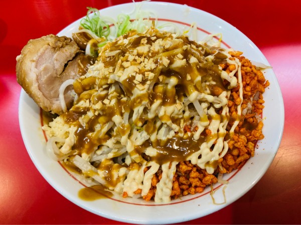 「ニンニクザンマイ250g(ニンニクアブラガリマヨ辛あげ)」@千里眼の写真