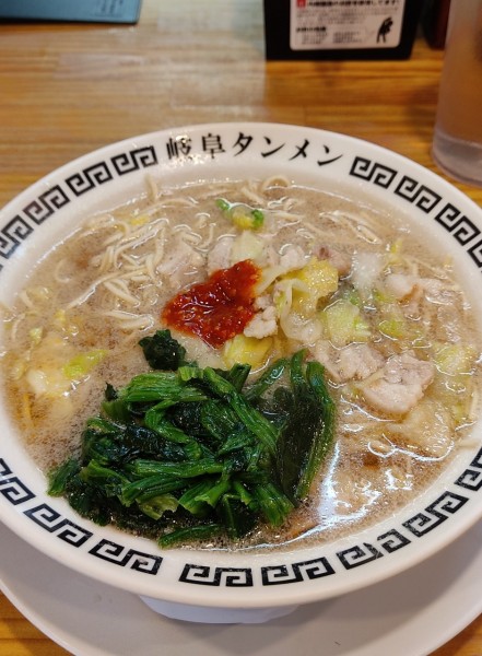 「岐阜タンメン＋ほうれん草」@岐阜タンメン 岐阜本店の写真