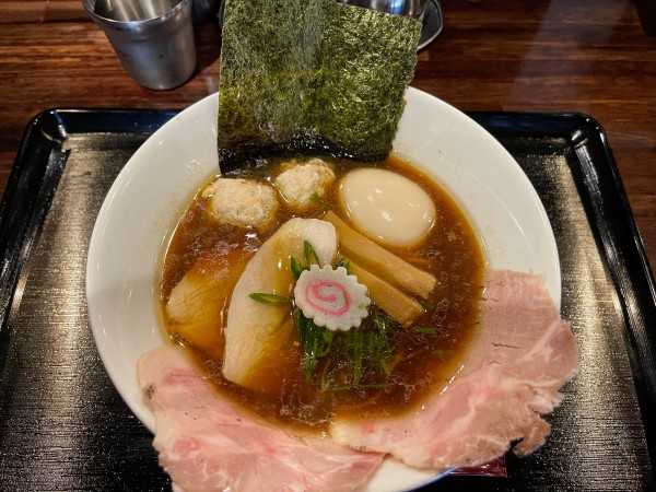 「特製醤油そば＋つくね」@中華蕎麦しげ田の写真