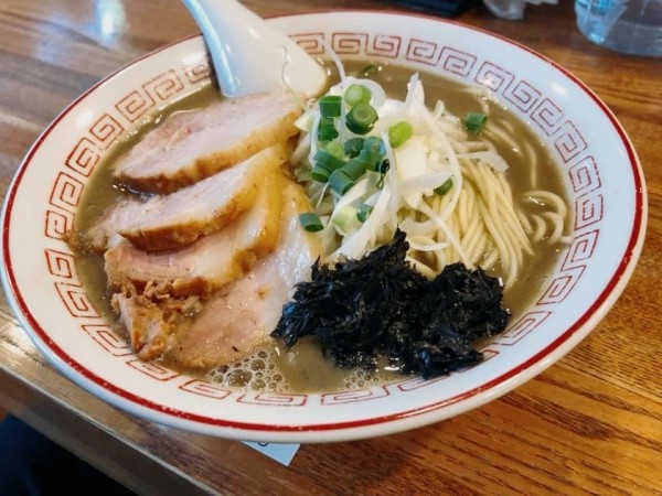 「濃厚煮干そば」@煮干中華そば専門 煮干丸の写真