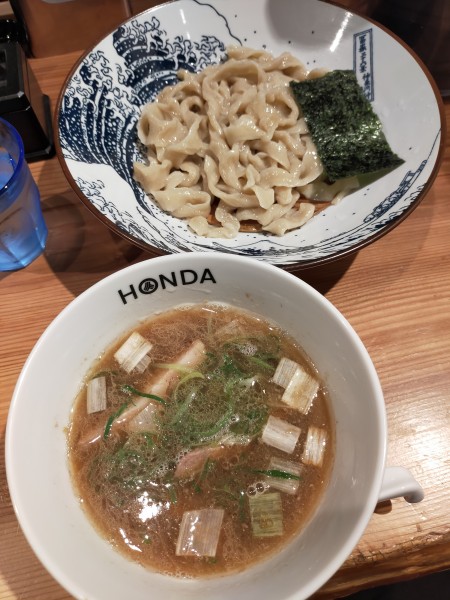 「自家製手揉みつけめん」@本田麺業 神田西口駅前店の写真