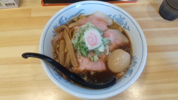 「味玉中華蕎麦950円」@粋な中華蕎麦 みらいの写真
