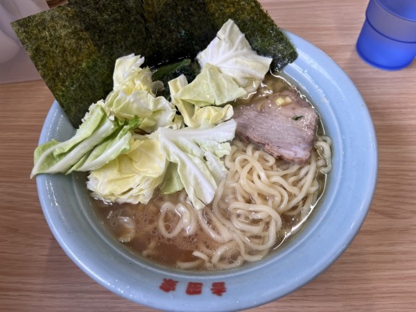 「ラーメン(中盛)900円」@吉田家 本店の写真